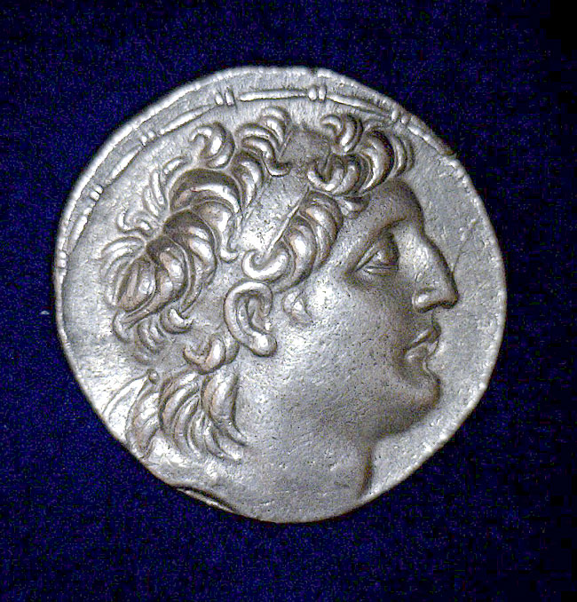 Silver Tetradrachm - Antiochos & Athena       c 138-129 BC