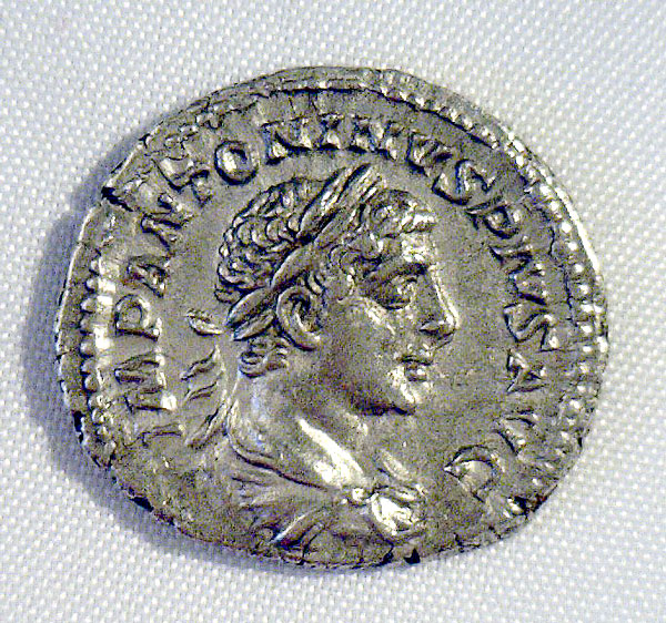 Ancient Roman Silver Denarius - ELAGABALUS