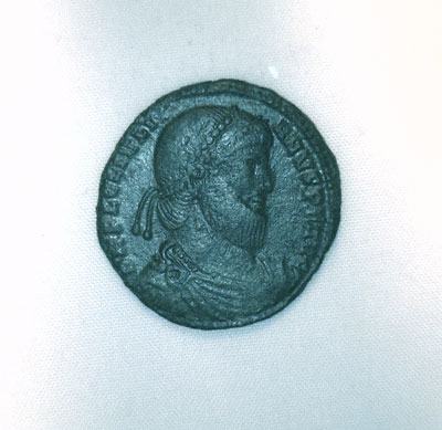 Ancient Roman Bronze Coin - AE 1 - Julian II,