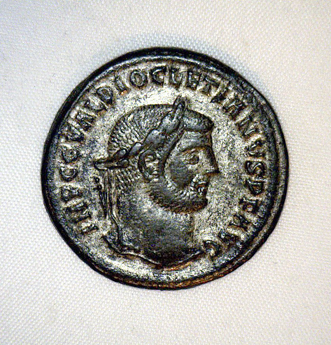 Ancient Roman Silvered Bronze Coin - Ruler: Diocletian