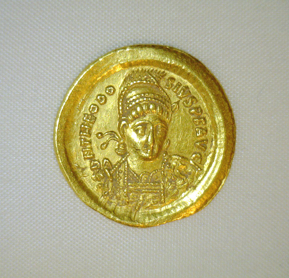 Gold Solidus c. 408-450 AD - Theodosius II